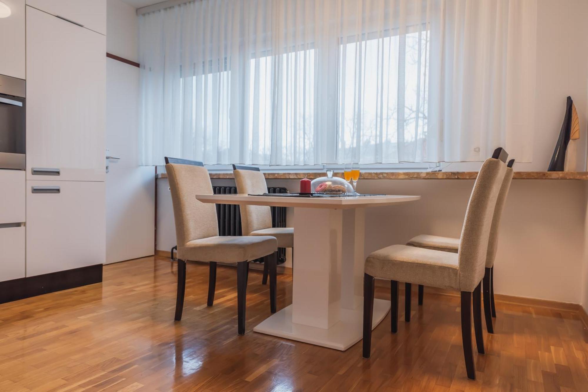 Apartment Check In Zagreb Maksimir-Free Parking Exterior foto