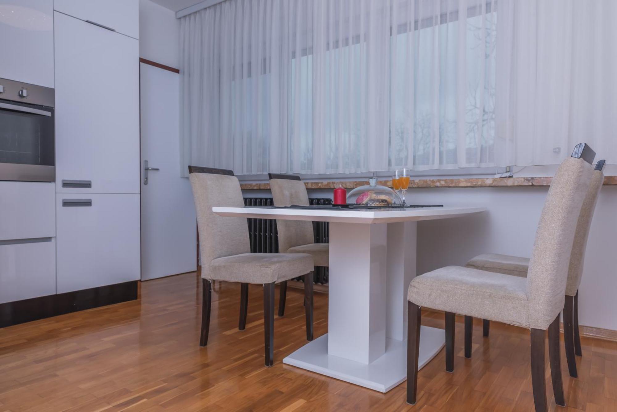 Apartment Check In Zagreb Maksimir-Free Parking Quarto foto